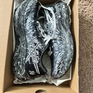 ASICS Noosa Tri 16 Black and White Sneakers